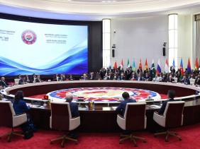 Си, Путин и Моди смотрят в разные стороны: саммит ШОС в Бишкеке показал разногласия трех лидеров Си, Путин и Моди смотрят в разные стороны: саммит ШОС в Бишкеке показал разногласия трех лидеров