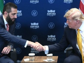 США сняли Сирию со списка спонсоров терроризма, делая ставку на бывших боевиков «Аль-Каиды» США сняли Сирию со списка спонсоров терроризма, делая ставку на бывших боевиков «Аль-Каиды»