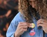 Молодые избиратели боятся массовых расстрелов, но расколоты из-за контроля над оружием